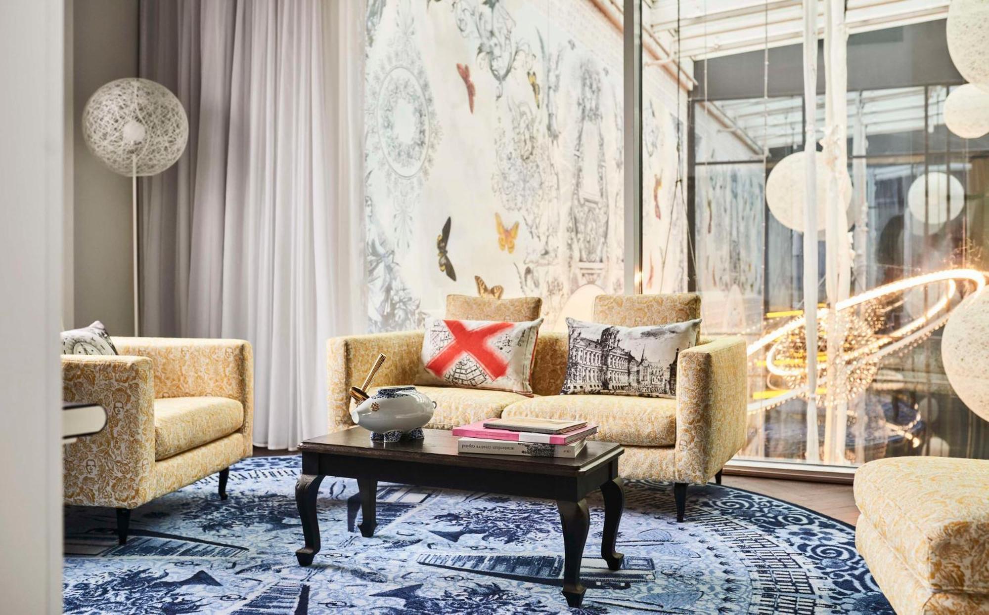 Andaz Amsterdam, Prinsengracht, By Hyatt Exterior photo The interior of the hotel